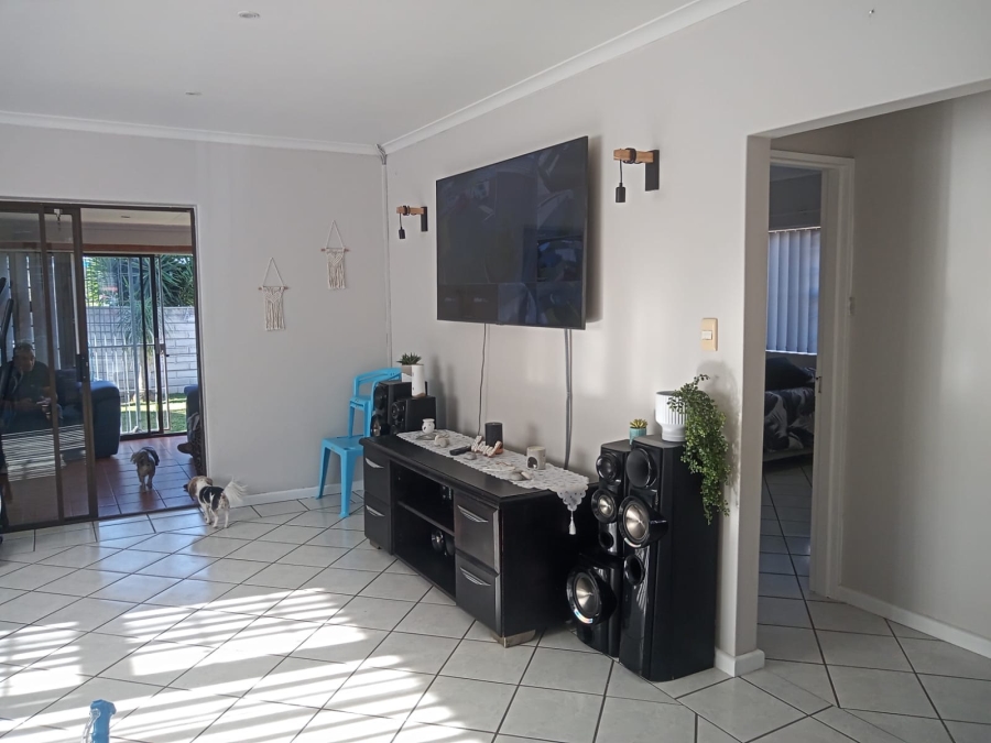2 Bedroom Property for Sale in Manor Heights Eastern Cape